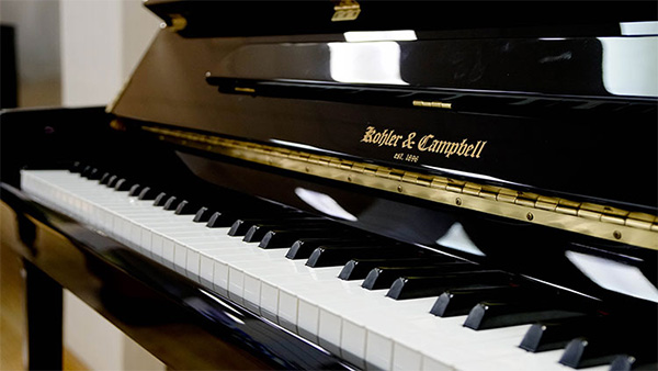 Piano Kohler & Campbell KC115D